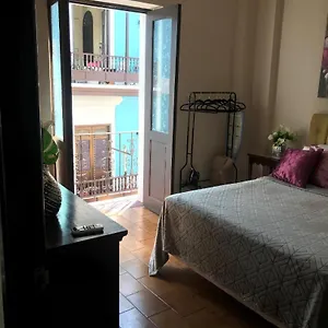 elegant-crystal-apt-at-casa-of-essence-located-in-of.sanjuanpuertorico-hotels.com/
